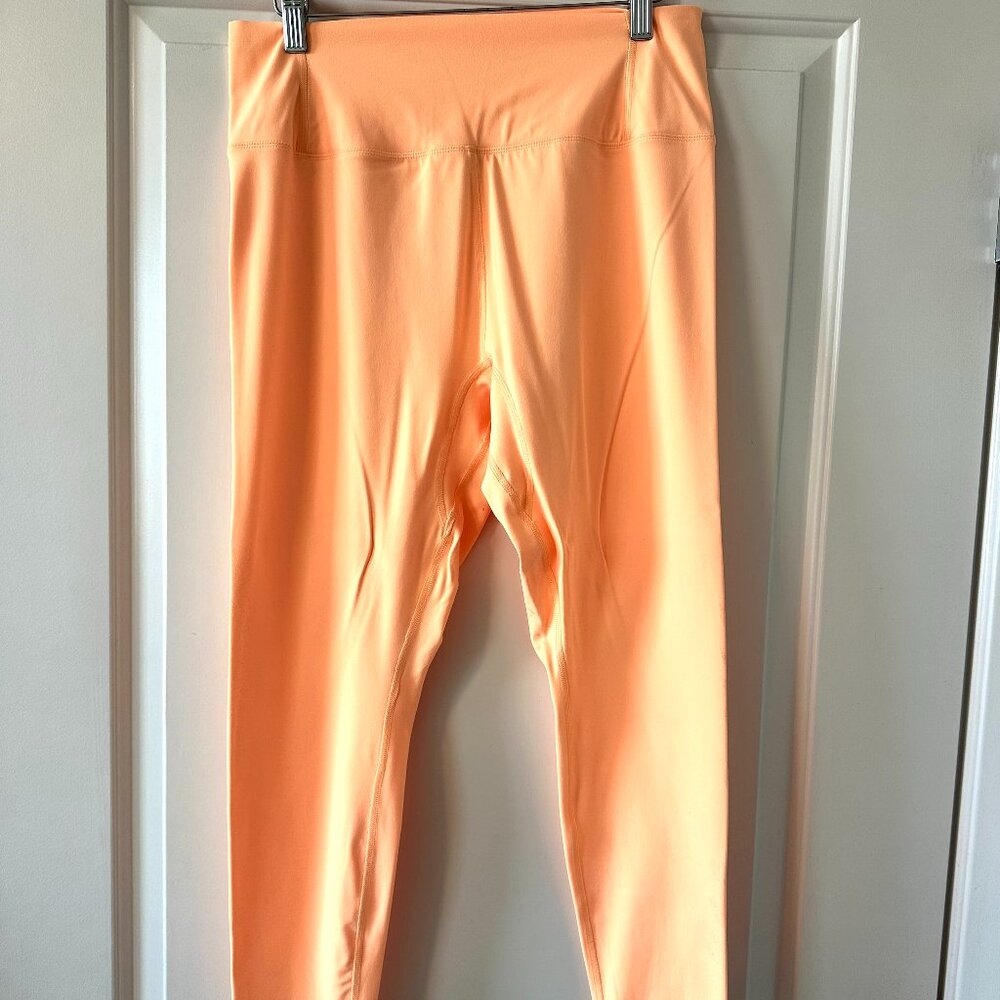 *Never Worn* Free People Movement - Never Better Full Length Leggings